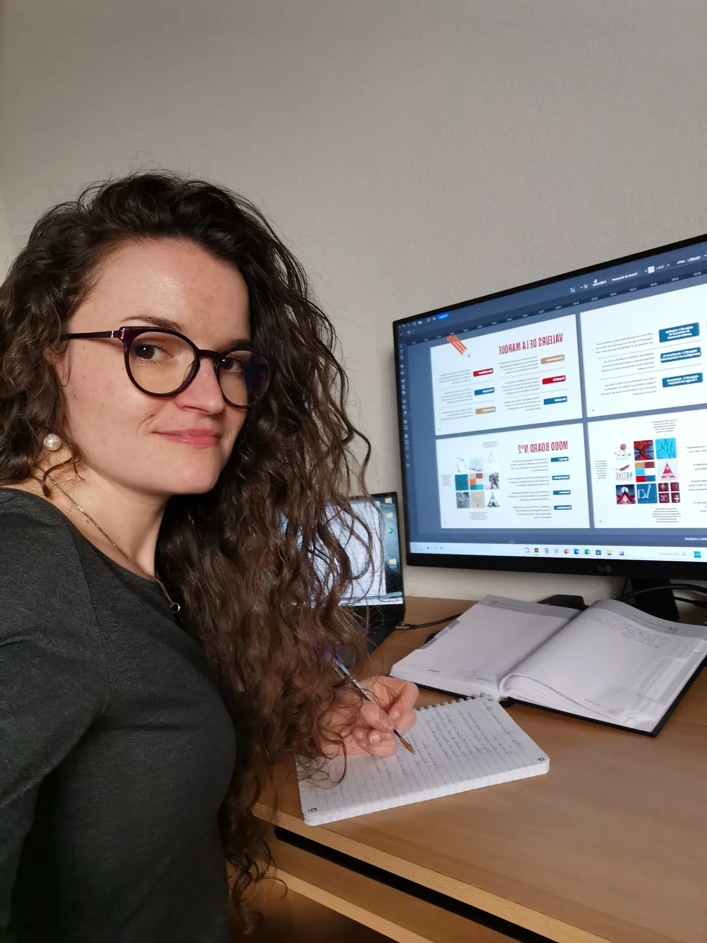 Marion-graphiste-Libellule-et-colibri-